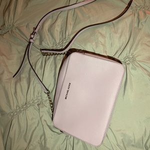 Michael Kors Jet Set Crossbody Bag